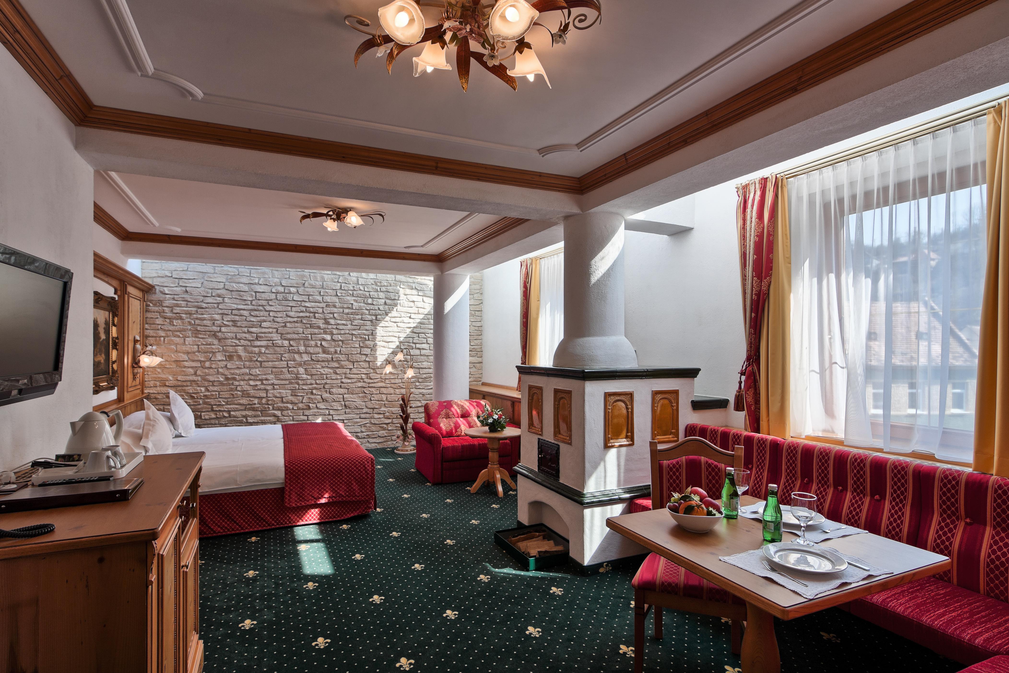 เมอร์เคียว สิคีโซอารา บินเดอร์บูบิ โฮเทล แอนด์ สปา Hotel ซิวิโชอารา ภายนอก รูปภาพ